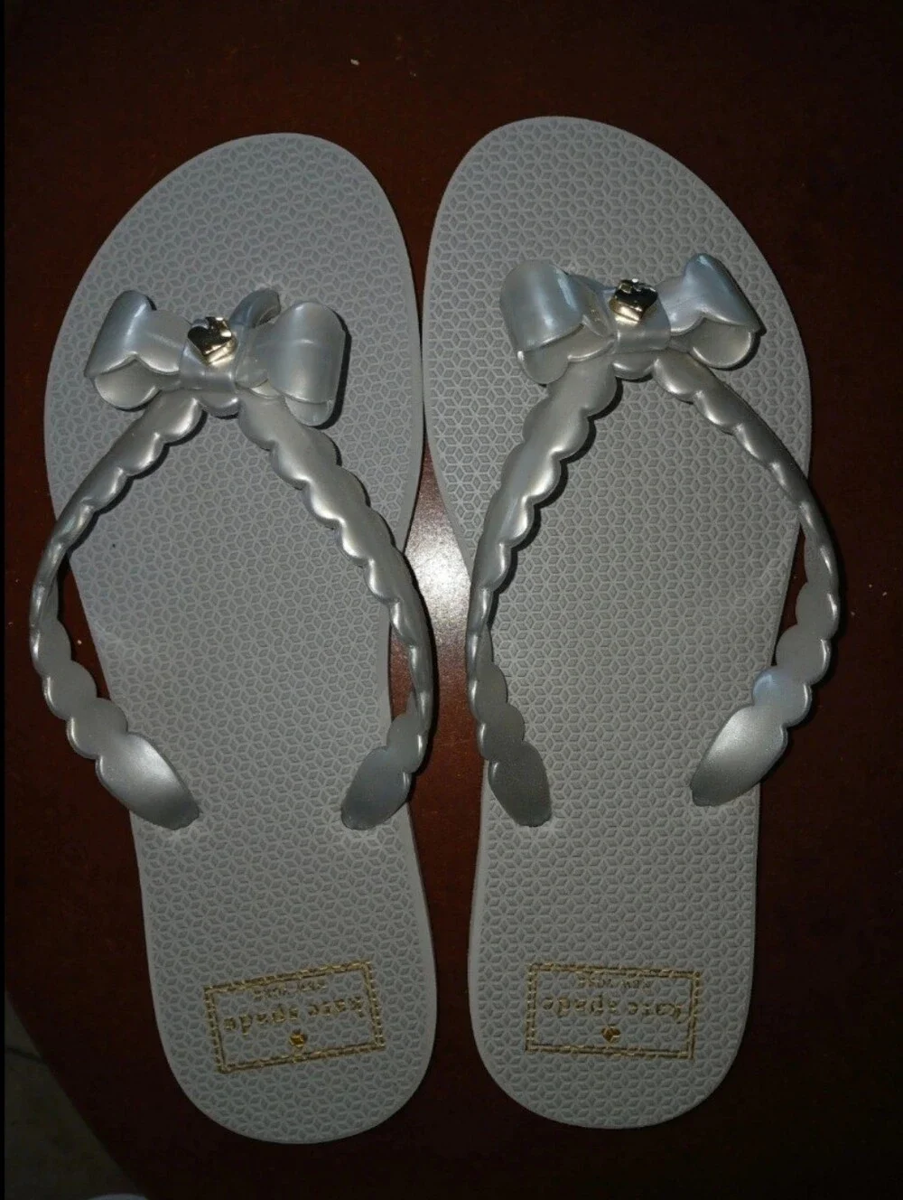 Kate Spade Bow Flip Flops Sandals Women's Size 8 nwt